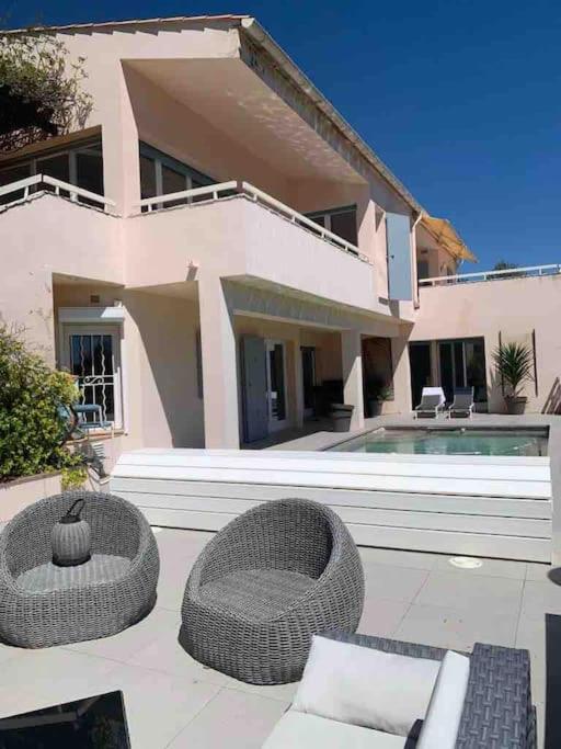 Villa Magnifique Familiale Avec Piscine Nice